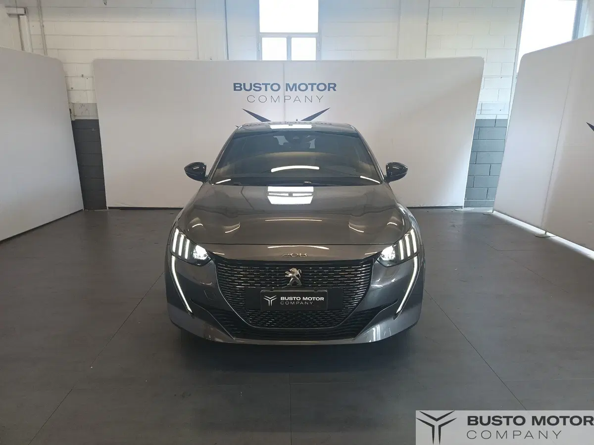 Peugeot 208 usata a Varese (2)
