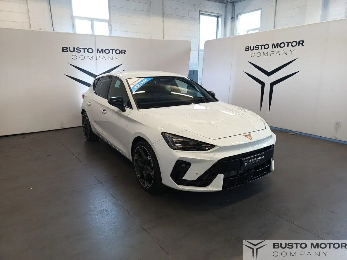 Cupra Leon nuova a Varese