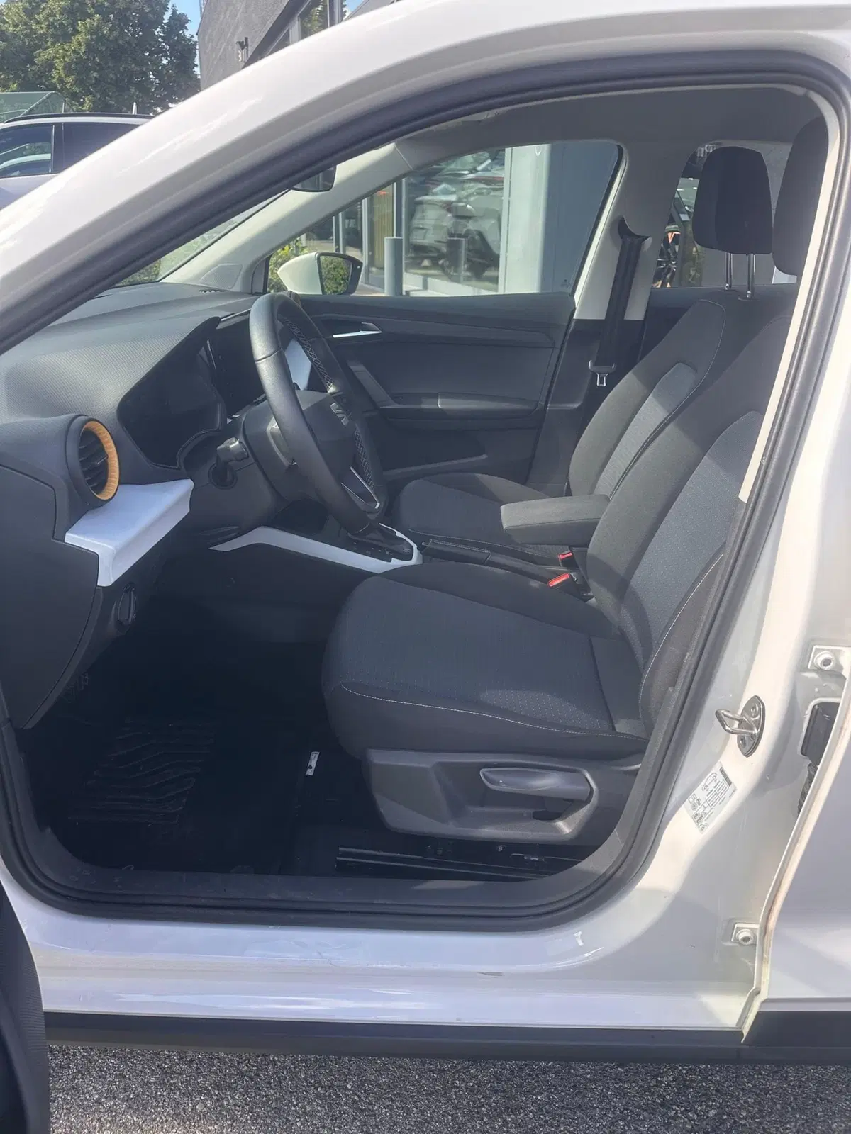 SEAT Arona usata a Bologna (8)