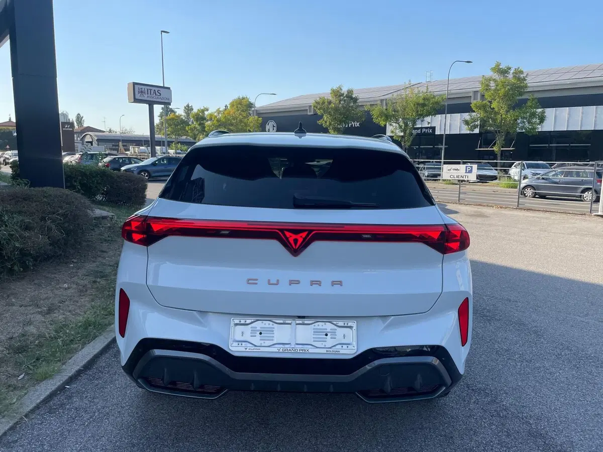 Cupra Terramar nuova a Bologna (5)
