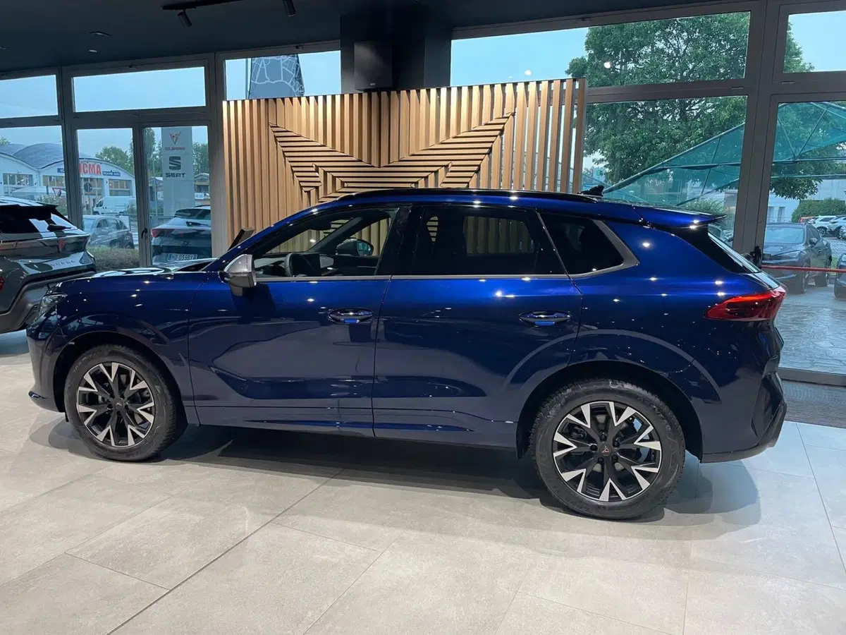 Cupra Terramar nuova a Bologna (4)