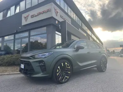 Cupra Terramar 1.5 hybrid Tribe Edition 150cv dsg del 2026 usata a Castenaso