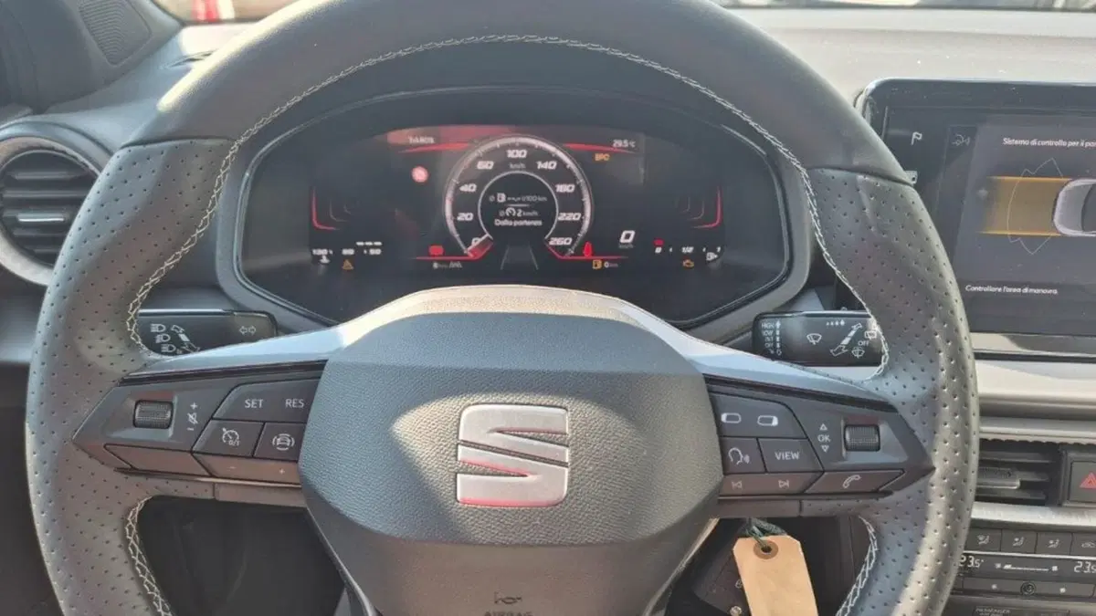 SEAT Ibiza nuova a Bologna (11)