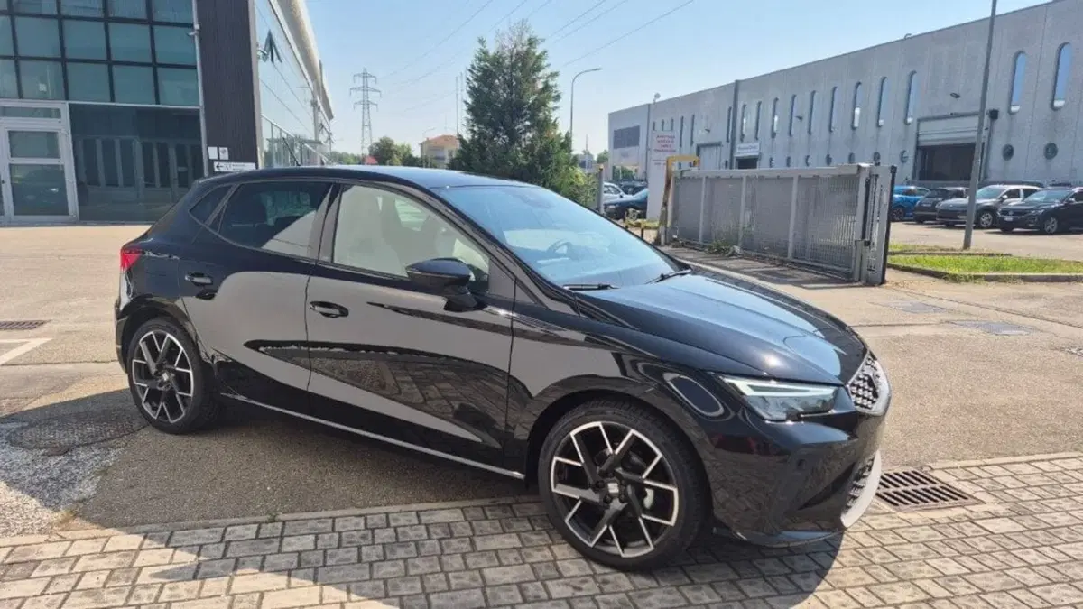 SEAT Ibiza nuova a Bologna (5)
