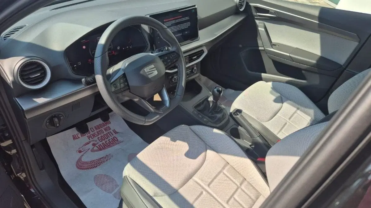 SEAT Ibiza nuova a Bologna (7)