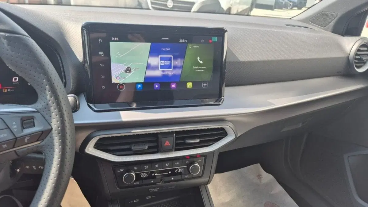 SEAT Ibiza nuova a Bologna (9)