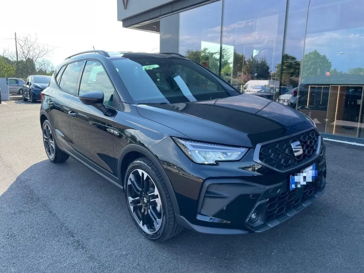 SEAT Arona nuova a Bologna (2)