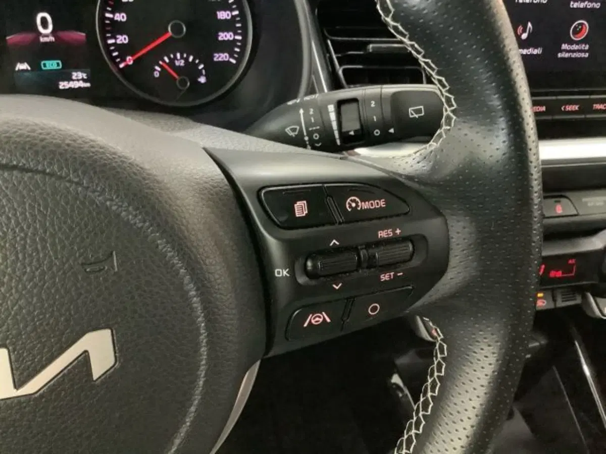 Kia Stonic usata a Catania (20)