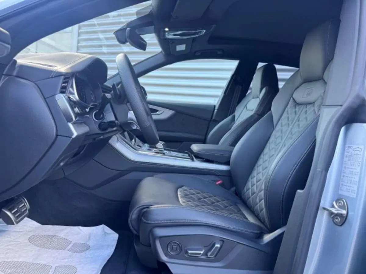 Audi Q8 usata a Treviso (11)