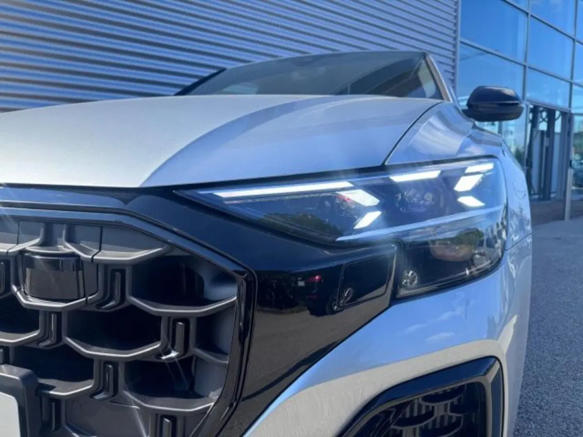 Audi Q8 usata a Treviso (14)