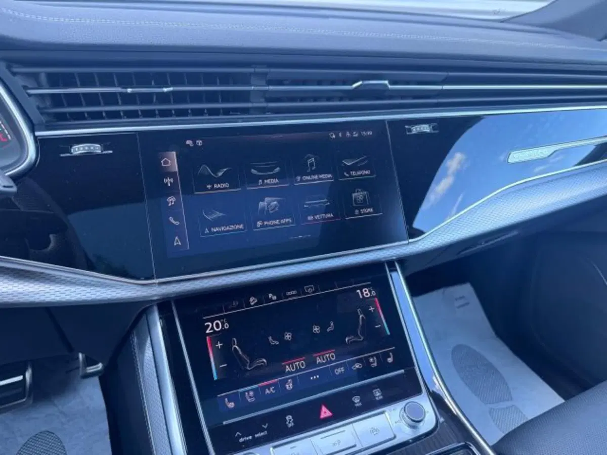 Audi Q8 usata a Treviso (6)