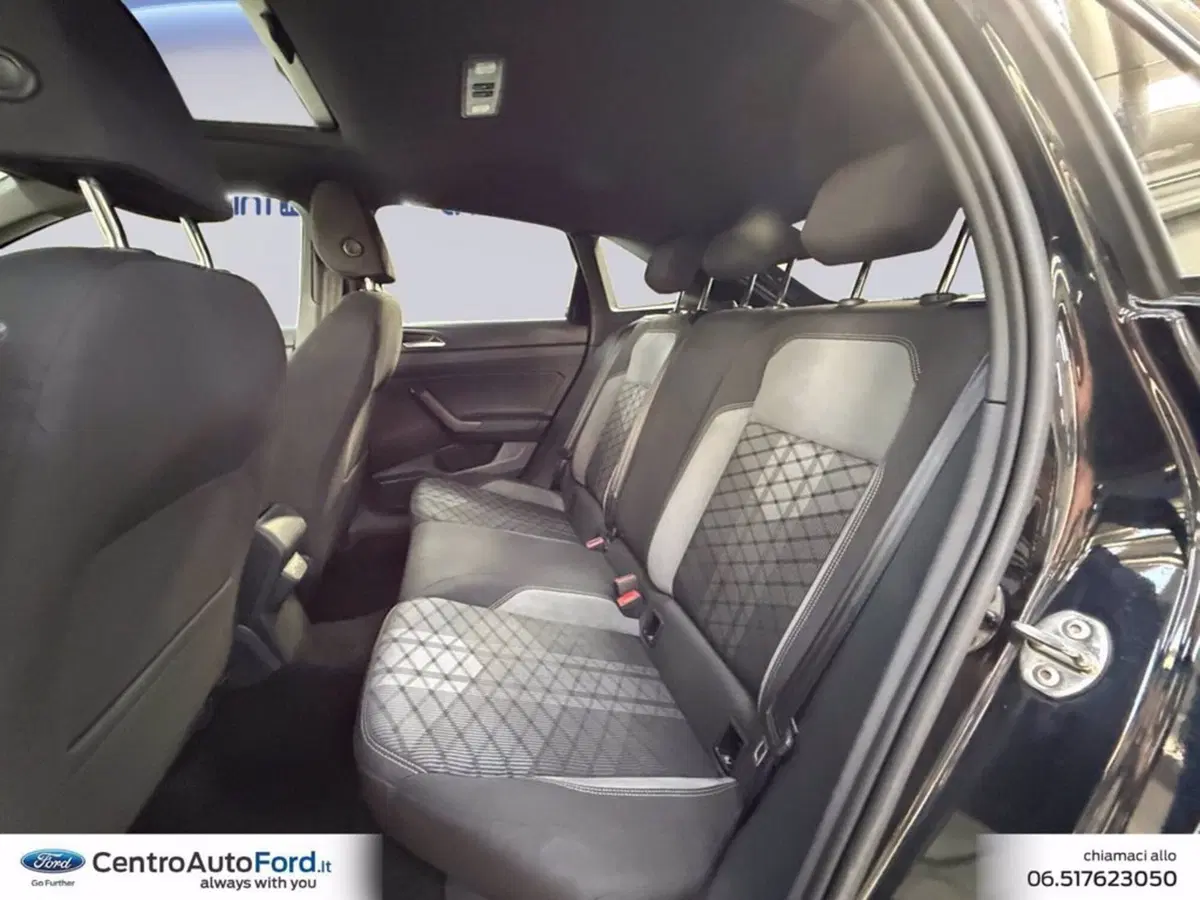 Volkswagen Taigo usata a Roma (13)
