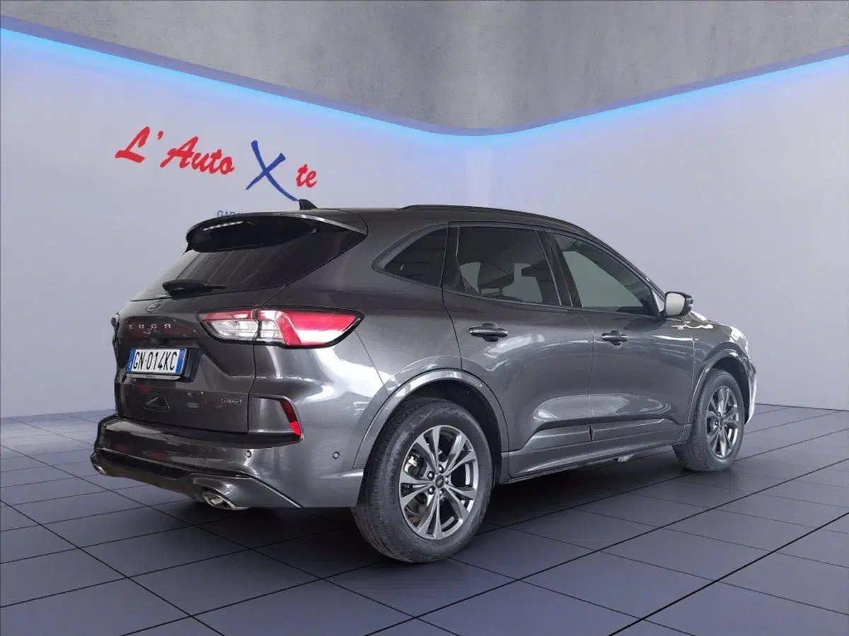 Ford Kuga usata a Milano (10)