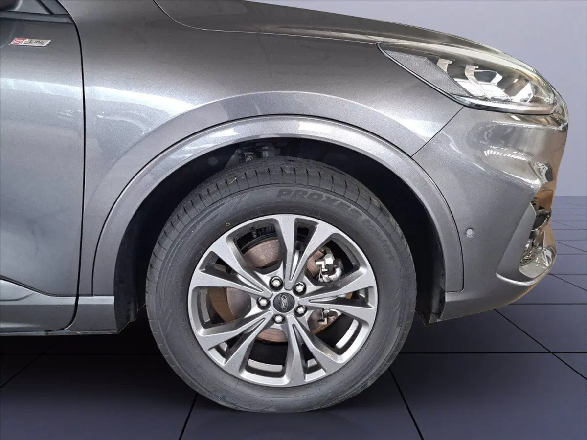 Ford Kuga usata a Milano (7)