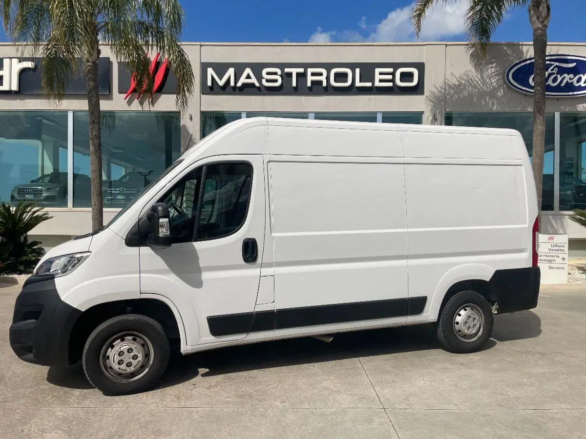 Opel Movano Furgone usata a Lecce (4)