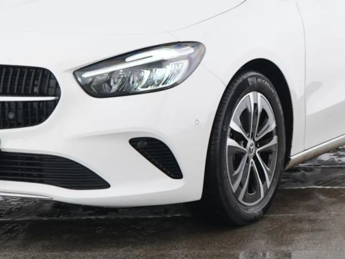 Mercedes-Benz Classe B usata a Milano (3)