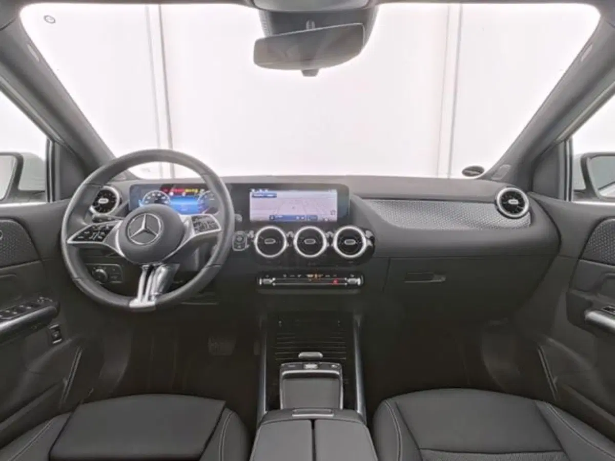 Mercedes-Benz Classe B usata a Milano (9)