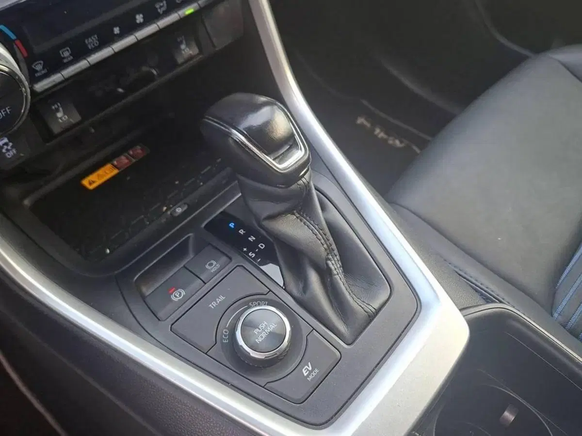Toyota Rav4 usata a Torino (8)