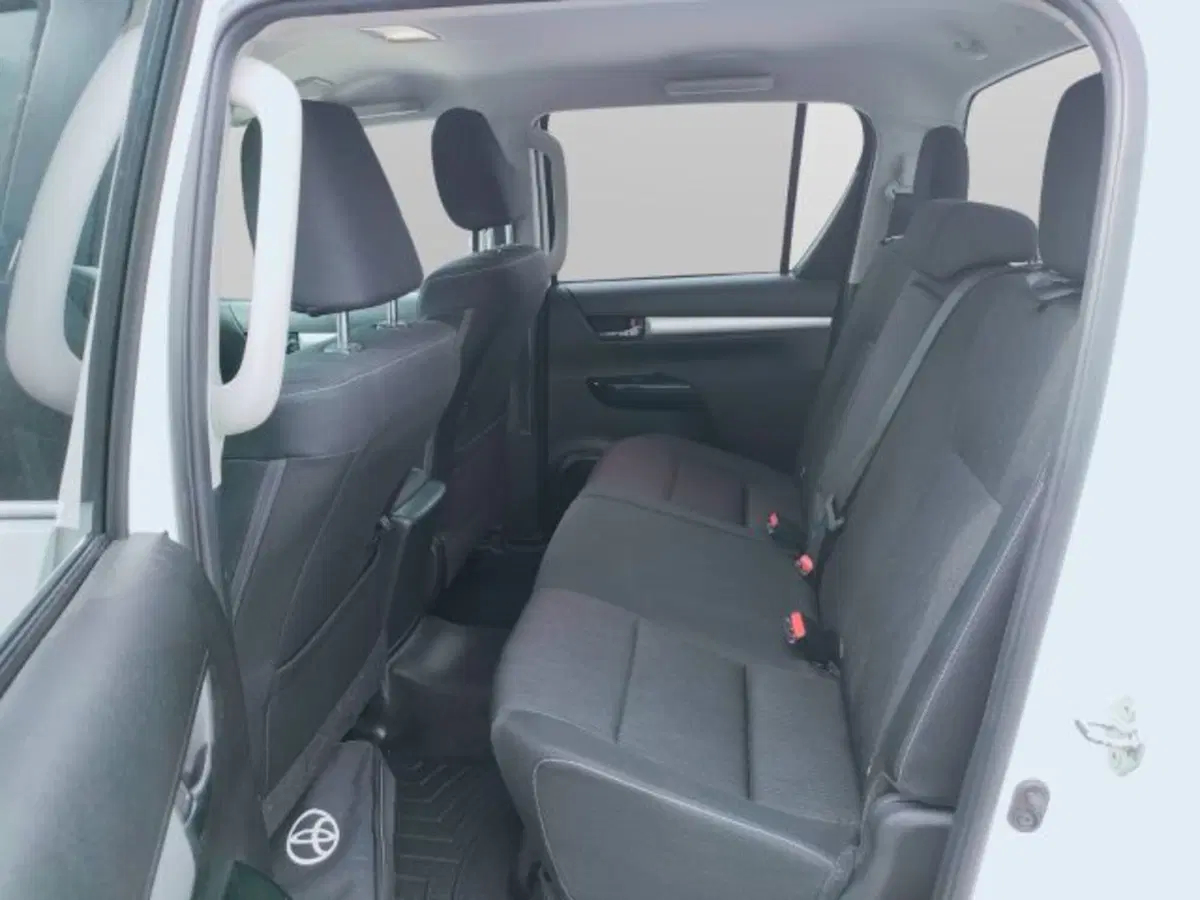 Toyota Hilux usata a Teramo (12)