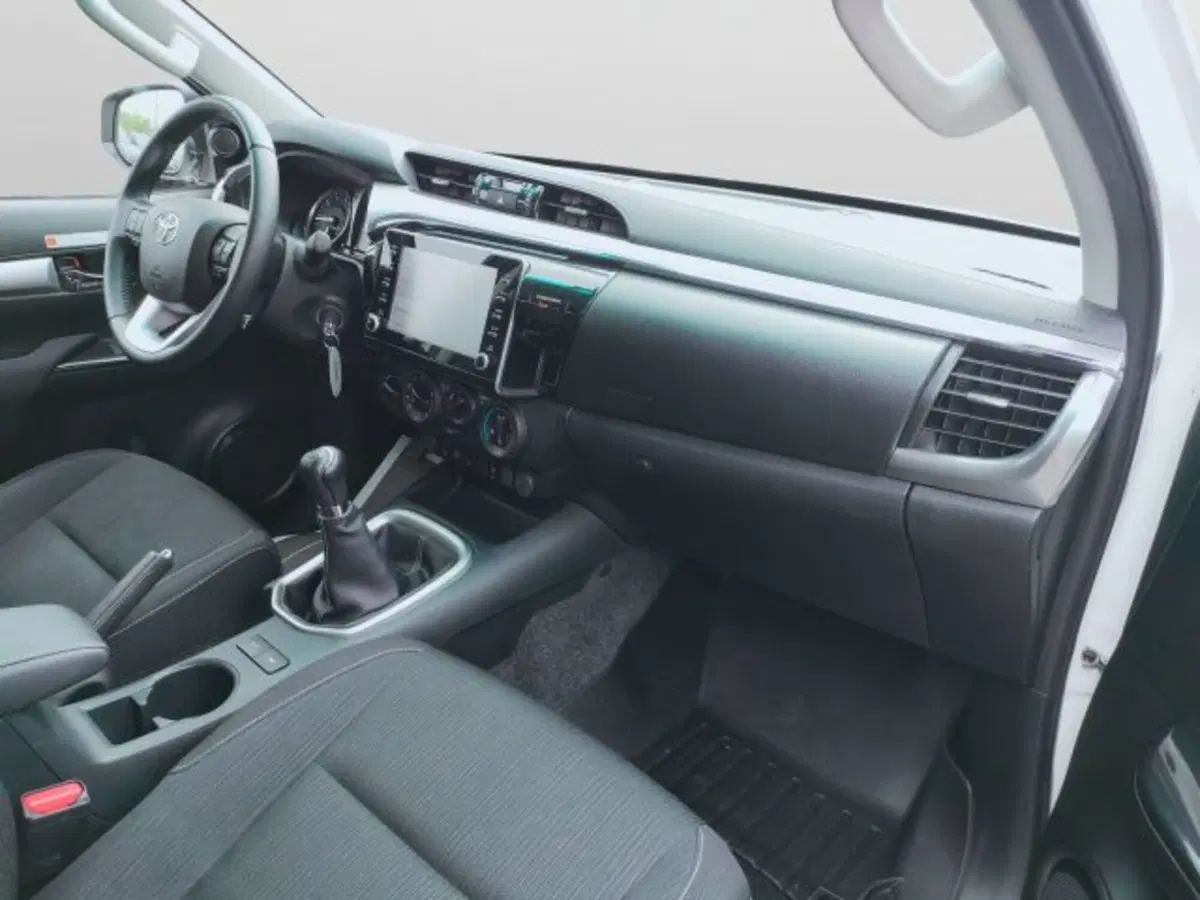 Toyota Hilux usata a Teramo (13)