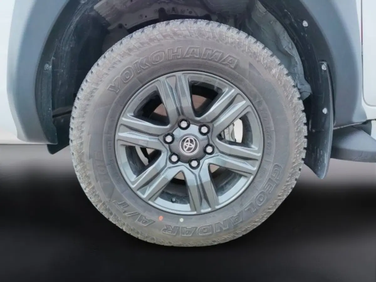 Toyota Hilux usata a Teramo (8)