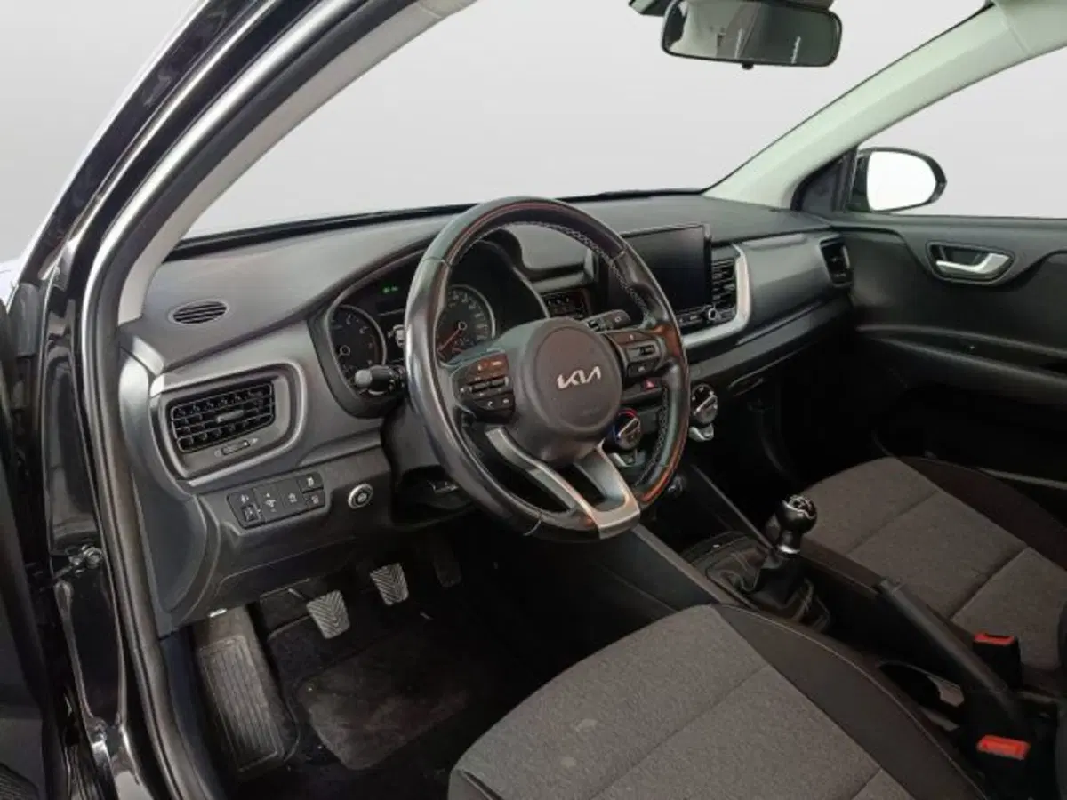 Kia Stonic usata a Teramo (7)