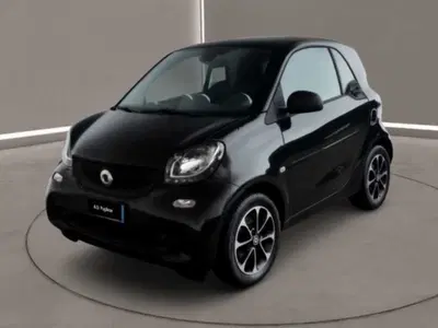 smart Fortwo 70 1.0 twinamic Passion del 2016 usata a Caltanissetta