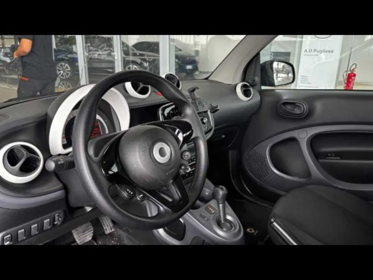 smart Fortwo usata a Caltanissetta (8)