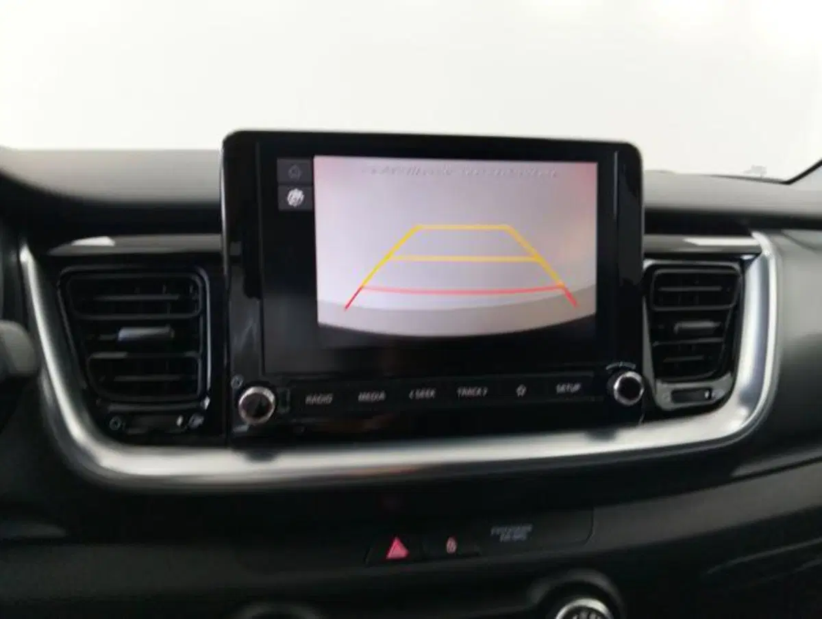 Kia Stonic usata a Como (14)