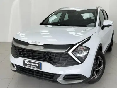 Kia Sportage 1.6 crdi mhev Business dct del 2023 usata a Lurate Caccivio