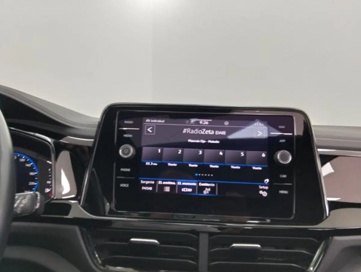 Volkswagen T-Roc usata a Como (13)