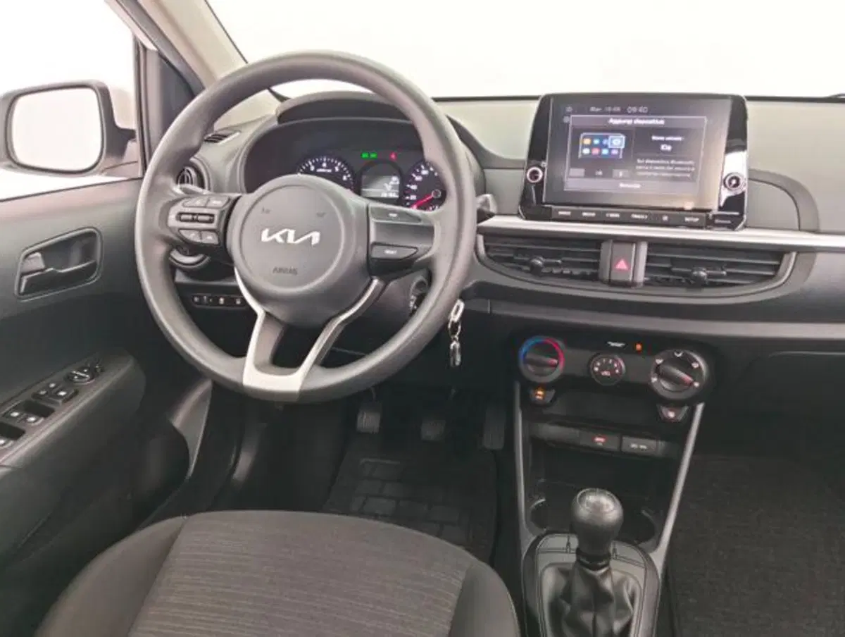 Kia Picanto usata a Como (10)