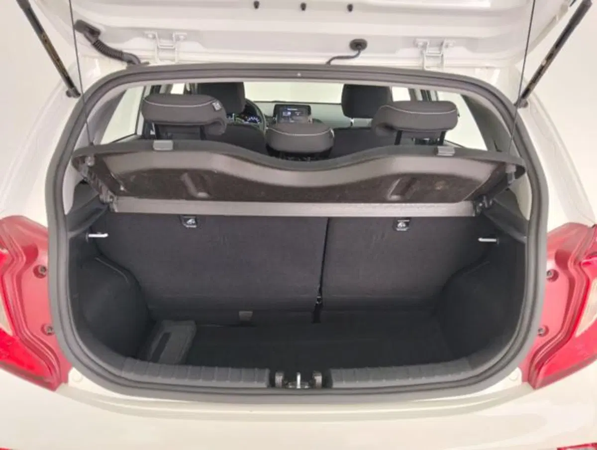 Kia Picanto usata a Como (16)