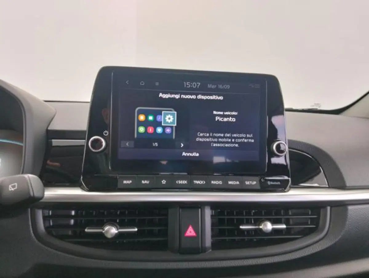 Kia Picanto usata a Como (14)
