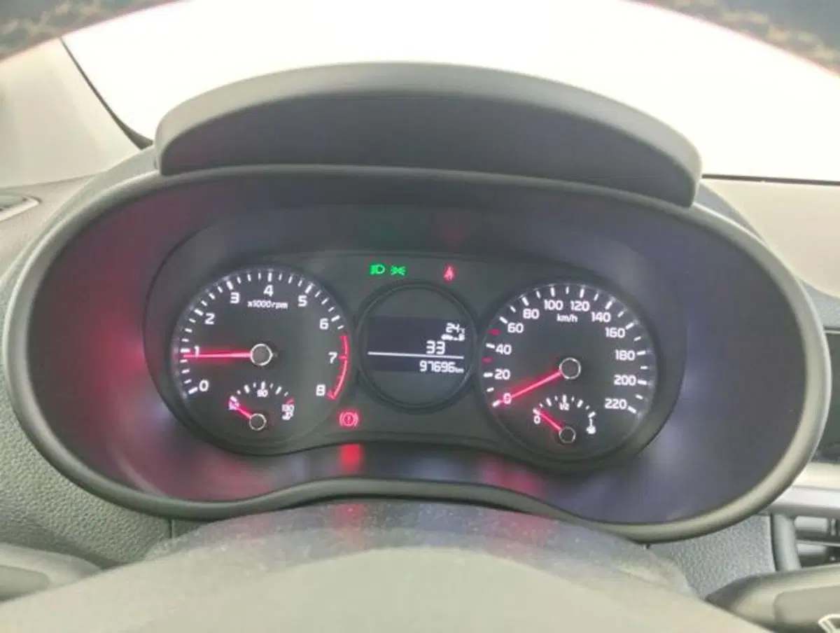 Kia Picanto usata a Como (10)