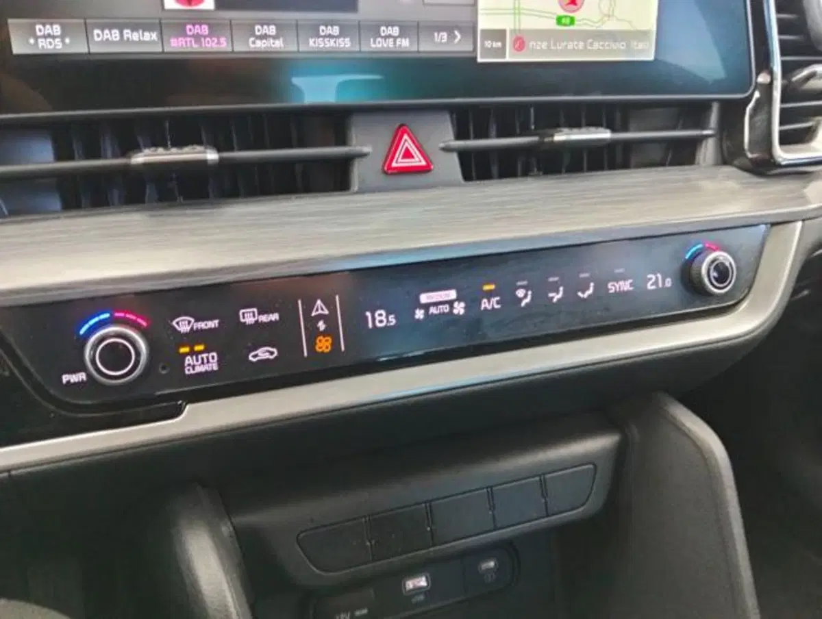 Kia Sportage usata a Como (17)