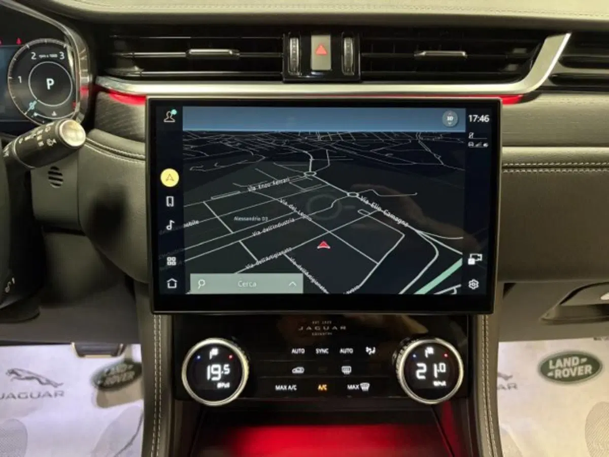 Jaguar F-Pace usata a Cuneo (10)