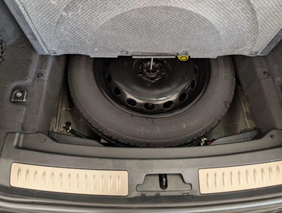 Land Rover Range Rover Velar usata a Cuneo (8)