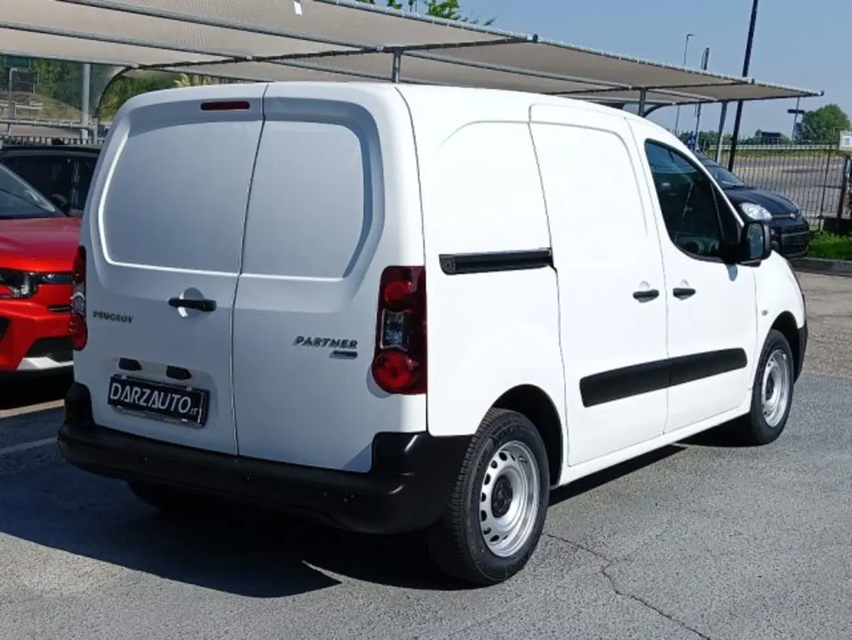 Peugeot Partner Furgone usata a Brescia (5)