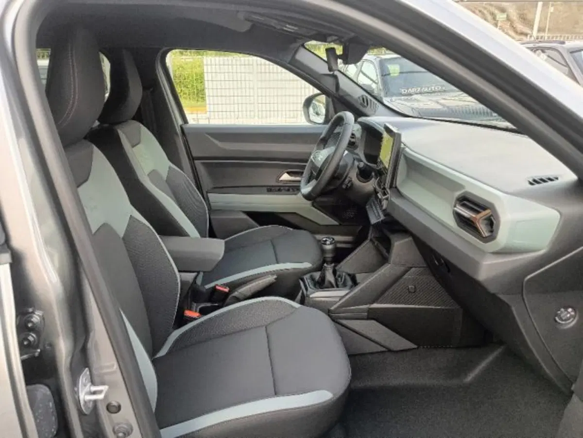 Dacia Duster nuova a Brescia (16)