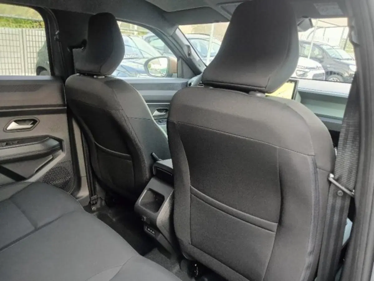 Dacia Duster nuova a Brescia (18)