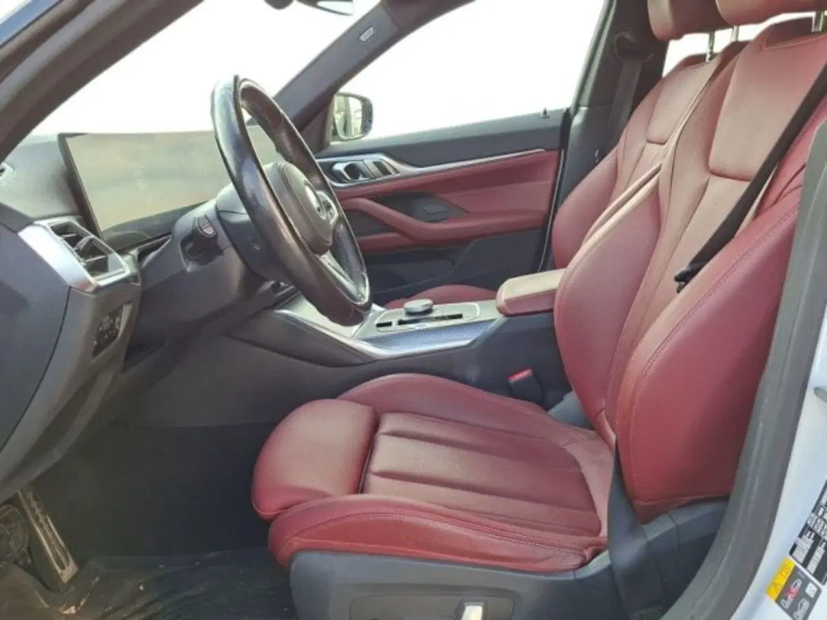 BMW i4 usata a Verona (10)