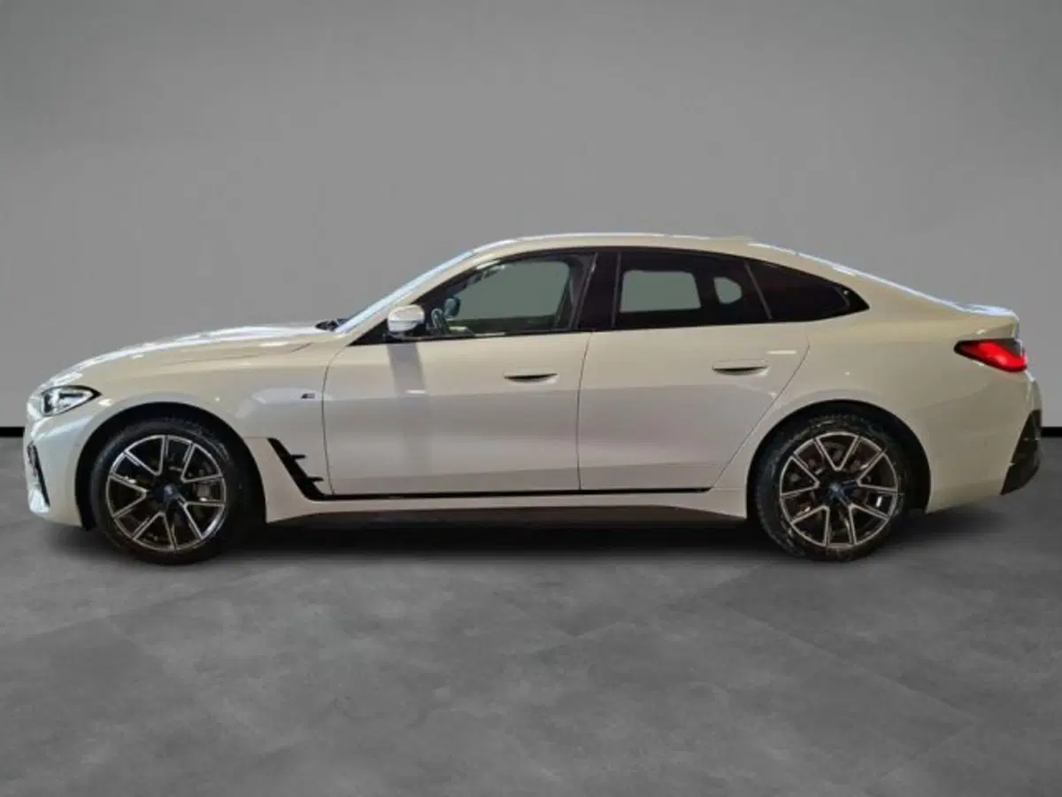 BMW i4 usata a Verona (3)
