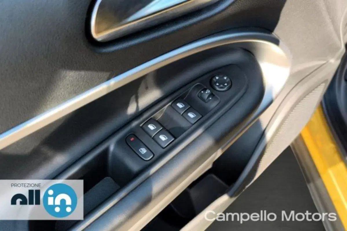 Jeep Avenger usata a Venezia (16)
