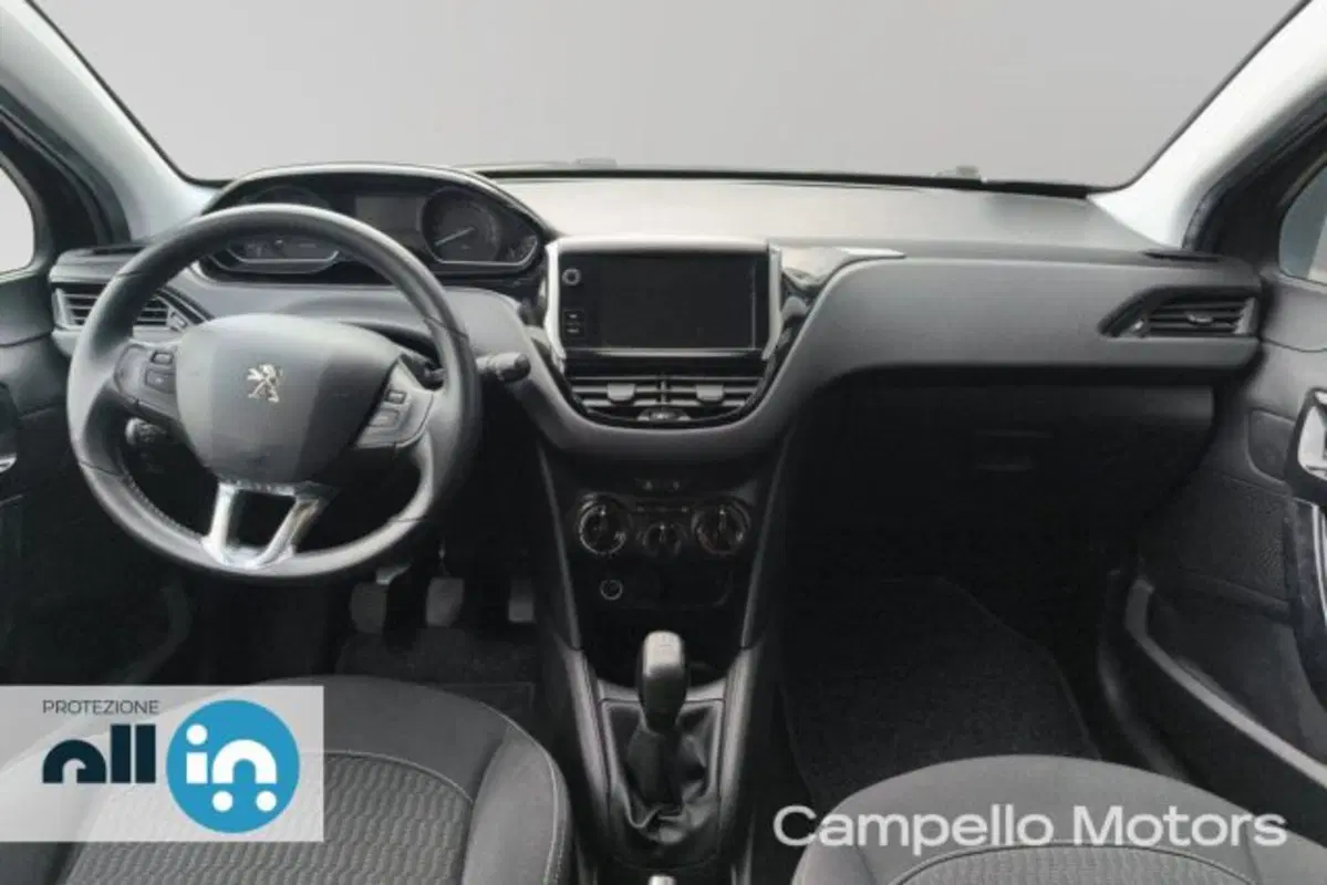 Peugeot 208 usata a Venezia (10)