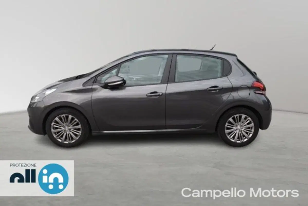 Peugeot 208 usata a Venezia (7)