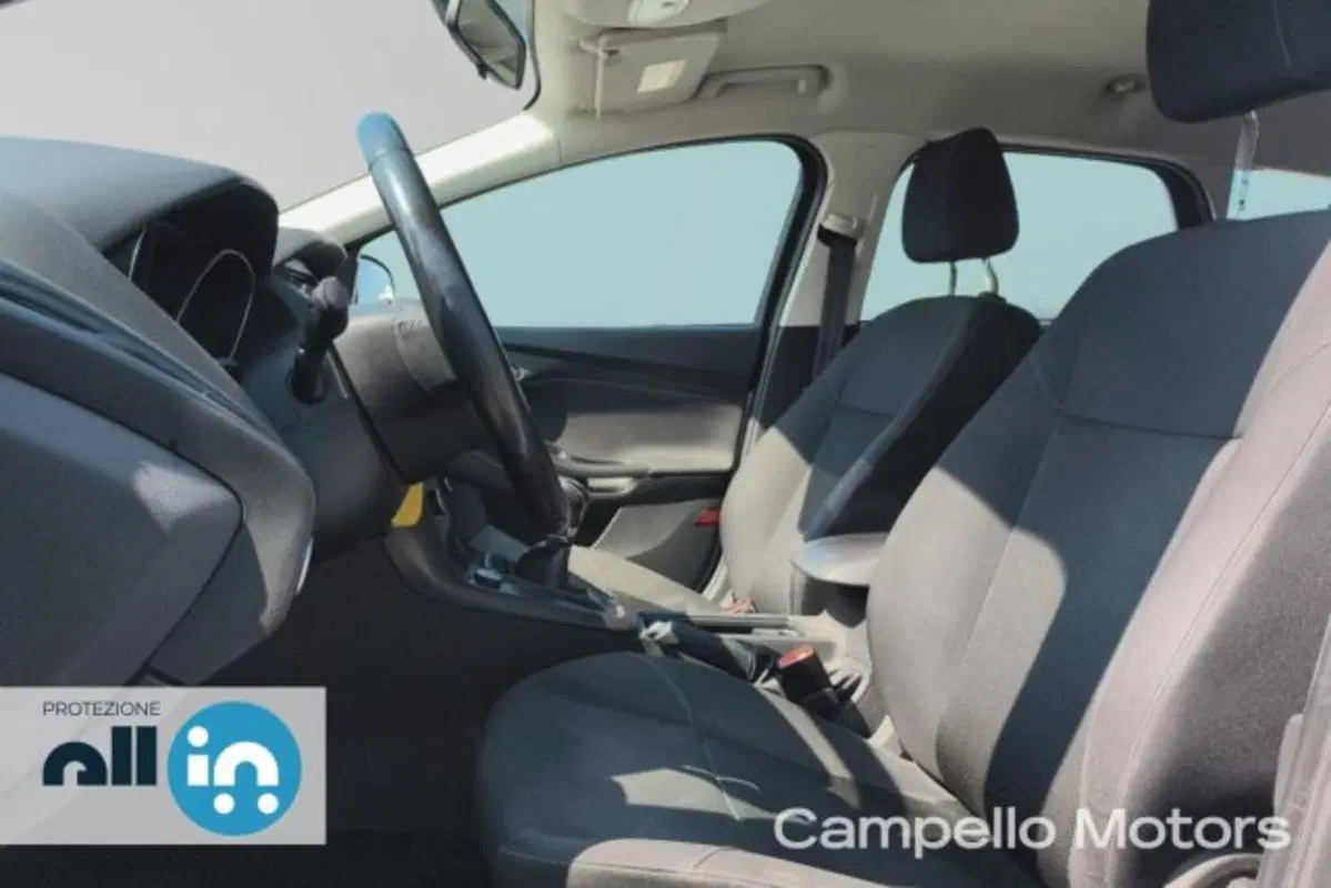 Ford Focus Station Wagon usata a Venezia (5)