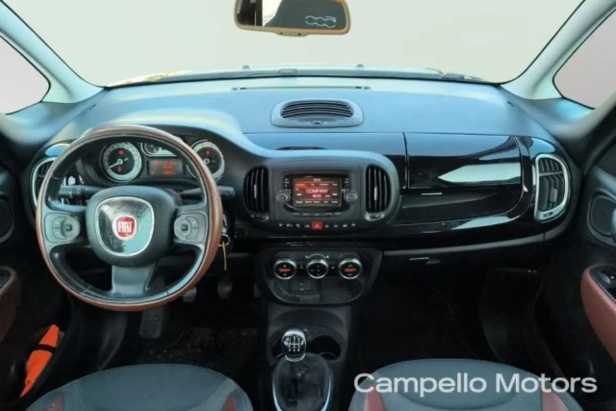 Fiat 500L usata a Venezia (7)