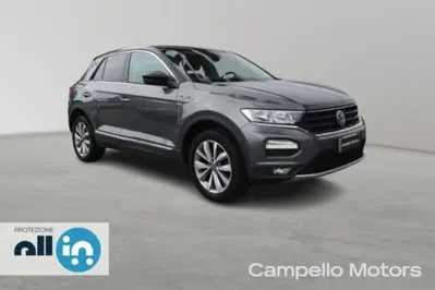 Volkswagen T-Roc 1.0 tsi Style 115cv del 2020 usata a Venezia