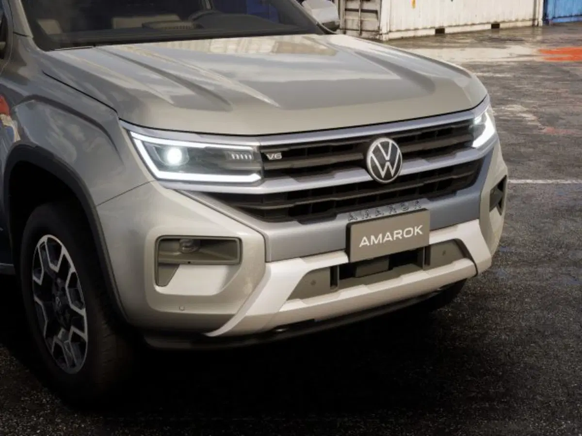 Volkswagen Amarok nuova a Vicenza (12)